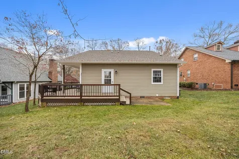 6 Willow Oak Street Elon NC 27244