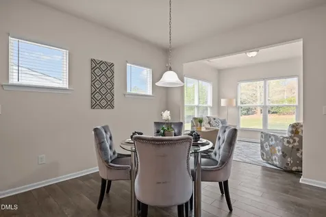 217 Oakmere Drive Cary NC 27513