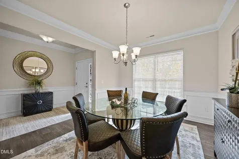 217 Oakmere Drive Cary NC 27513