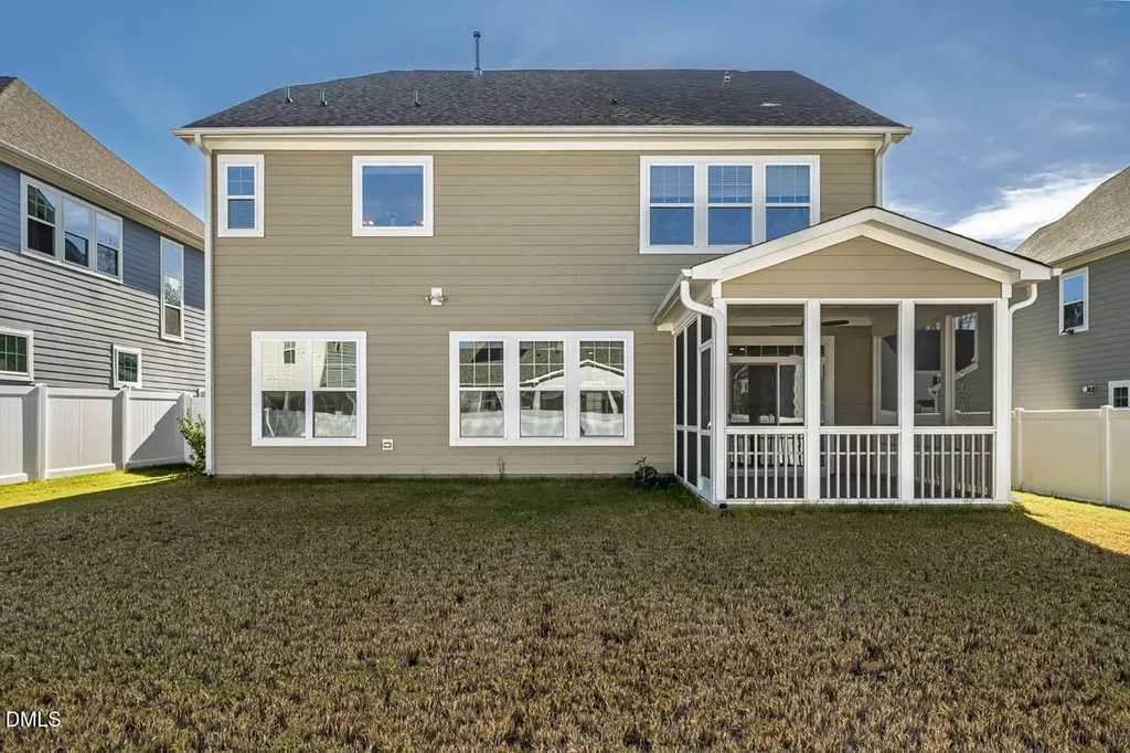 336 Faxton Way Holly Springs NC 27540