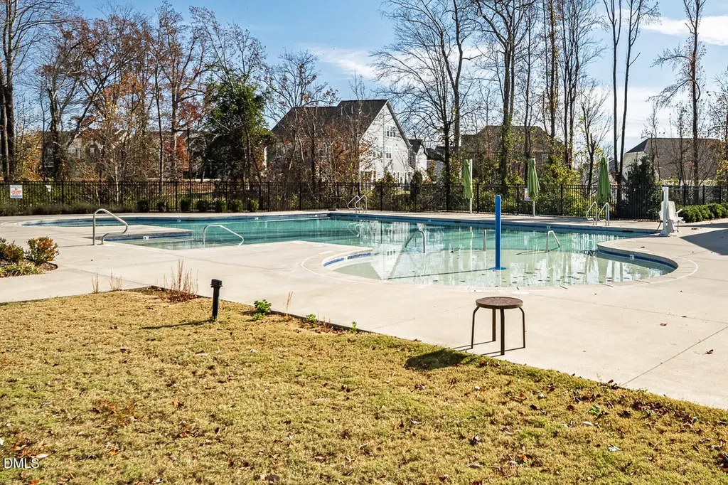336 Faxton Way Holly Springs NC 27540