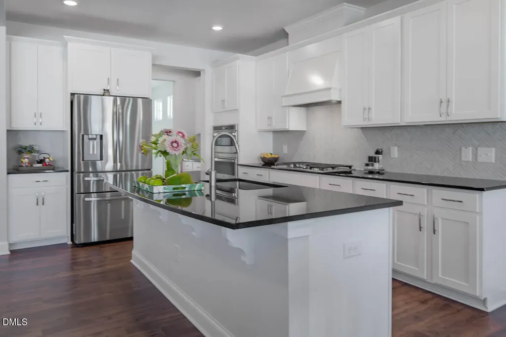 336 Faxton Way Holly Springs NC 27540