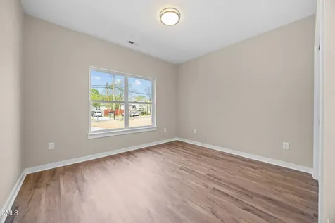 609 N Marshall Street Graham NC 27253