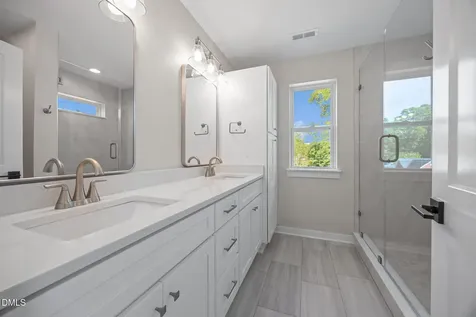 207 E Parker Street Graham NC 27253
