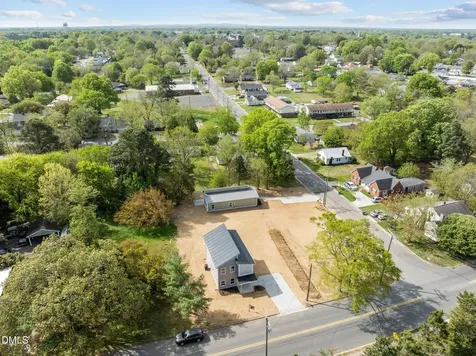 207 E Parker Street Graham NC 27253