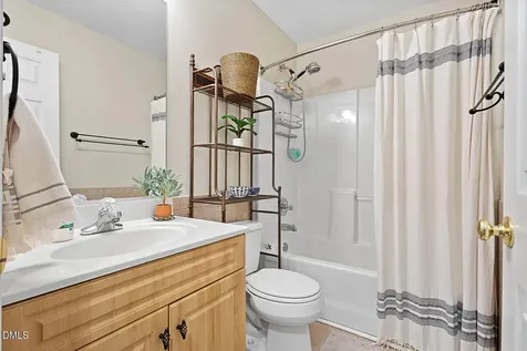 2907 Andover Glen Road Raleigh NC 27604