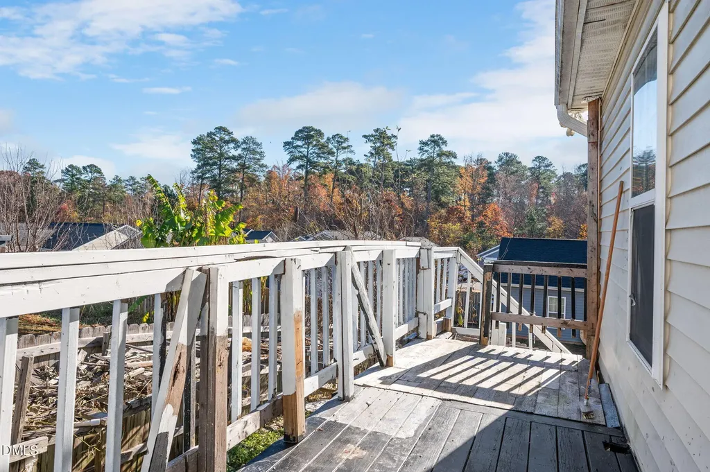 3057 Camden Creek Drive Raleigh NC 27610