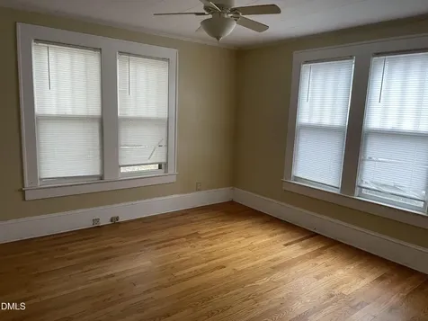 2012 Chapel Hill Road Burlington NC 27215