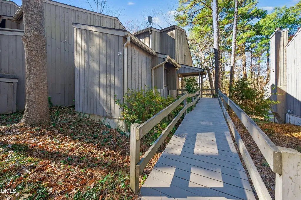 216 Ridge Trail Chapel Hill NC 27516