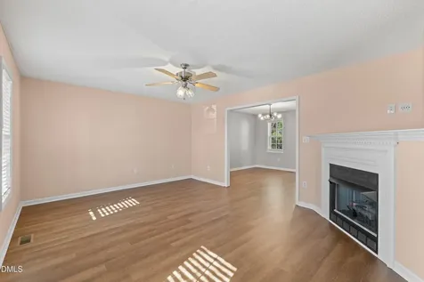1429 E Stone Arch Drive Fuquay Varina NC 27526
