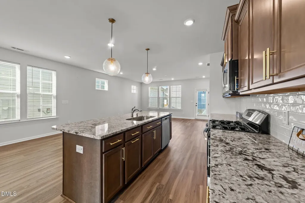 226 Blue Iris Parkway Clayton NC 27520