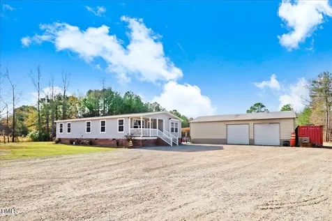 2310 Devils Racetrack Road Four Oaks NC 27524