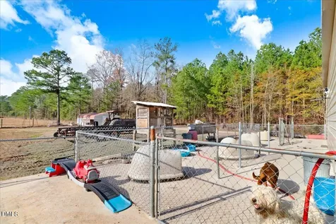 2310 Devils Racetrack Road Four Oaks NC 27524