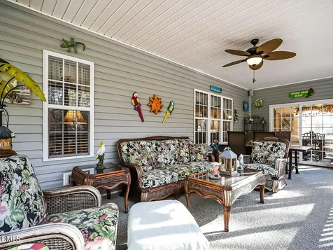 32 Bridgeport Circle Archer Lodge NC 27527