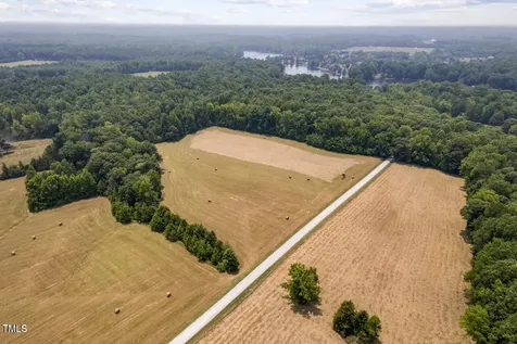4 Deer Run Trail Hillsborough NC 27278