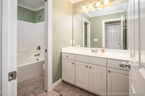 1048 Augusta Lane Greenville NC 27858