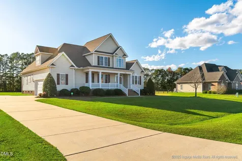 1048 Augusta Lane Greenville NC 27858