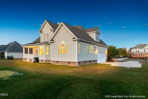 1048 Augusta Lane Greenville NC 27858