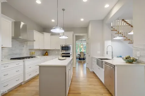 690 Bear Tree Creek Chapel Hill NC 27517