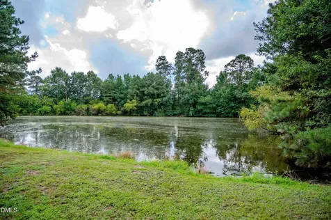 687 Brock Road Bunnlevel NC 28323