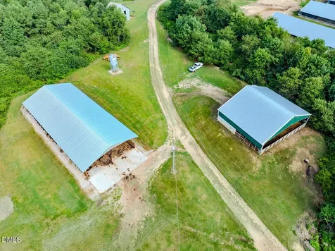 687 Brock Road Bunnlevel NC 28323