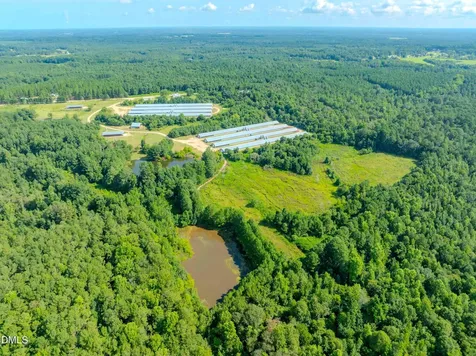 687 Brock Road Bunnlevel NC 28323