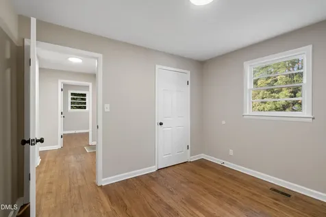 1546 Eloise Street Fayetteville NC 28311