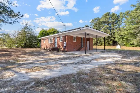 1546 Eloise Street Fayetteville NC 28311