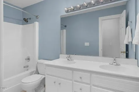 304 Woodfield Drive Nashville NC 27856