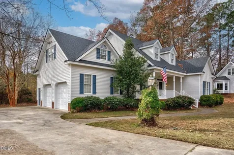304 Woodfield Drive Nashville NC 27856