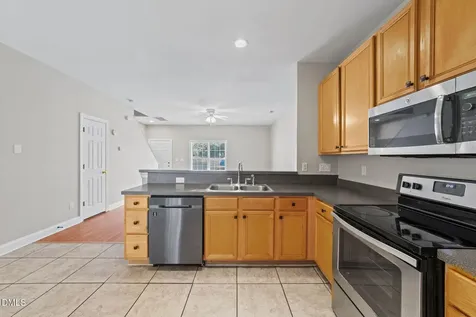 102 Licorice Drive Apex NC 27502