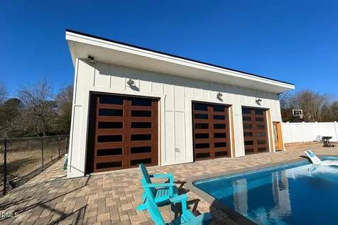 1805 S Main Street Graham NC 27253