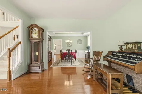 212 Sea Biscuit Lane Cary NC 27539