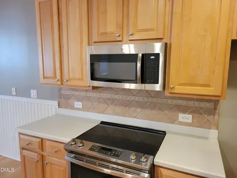 4044 Barton Park Place Raleigh NC 27613