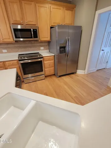 4044 Barton Park Place Raleigh NC 27613