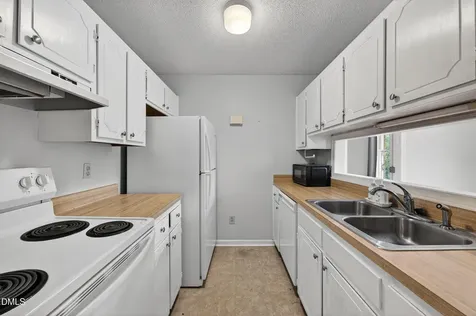 3401 Mill Run Raleigh NC 27612