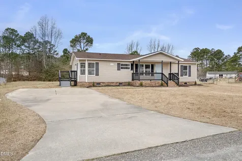 1410 Darby Drive Raeford NC 28376