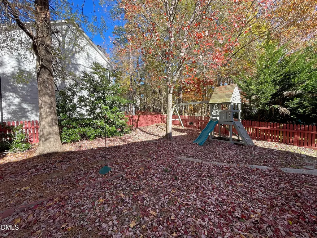 9332 Leslieshire Drive Raleigh NC 27615