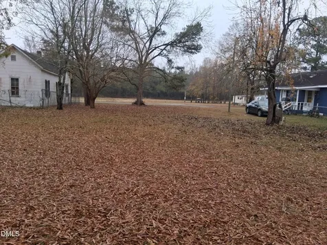 000 Tilghman Street Kenly NC 27542