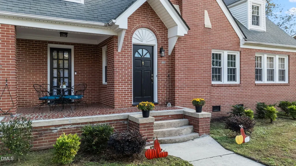 222 E Nash Street Spring Hope NC 27882