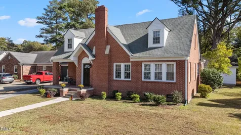 222 E Nash Street Spring Hope NC 27882