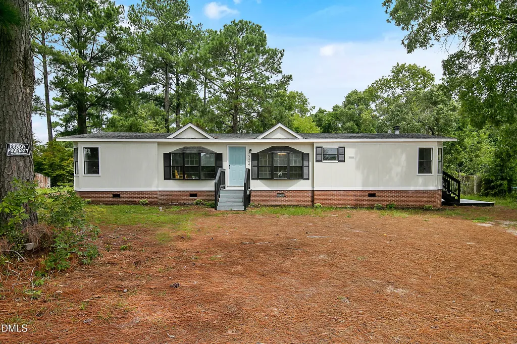 5444 Gilcrest Sands Drive Hope Mills NC 28348
