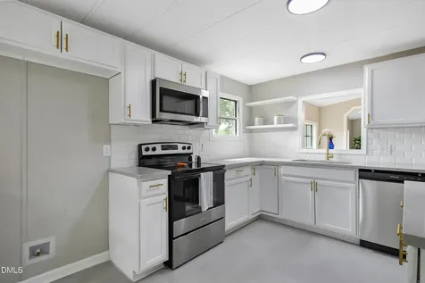 5444 Gilcrest Sands Drive Hope Mills NC 28348
