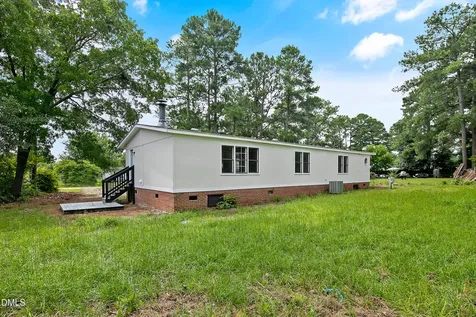 5444 Gilcrest Sands Drive Hope Mills NC 28348