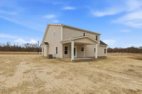 408 Creeks Edge Drive Pikeville NC 27863