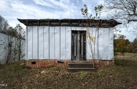 120 Furney Pearce Road Zebulon NC 27597