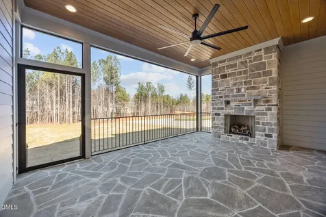 35 Chestnut Oak Drive Youngsville NC 27596
