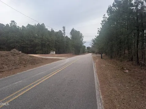 13 Saw Grass Road Eagle Springs NC 27242