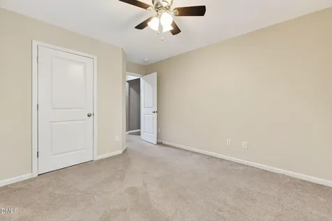 235 Highcroft Circle Benson NC 27504