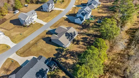 235 Highcroft Circle Benson NC 27504